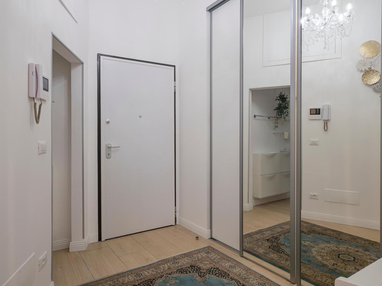 White Loft Near Duomo Orti 14 — Photos 1
